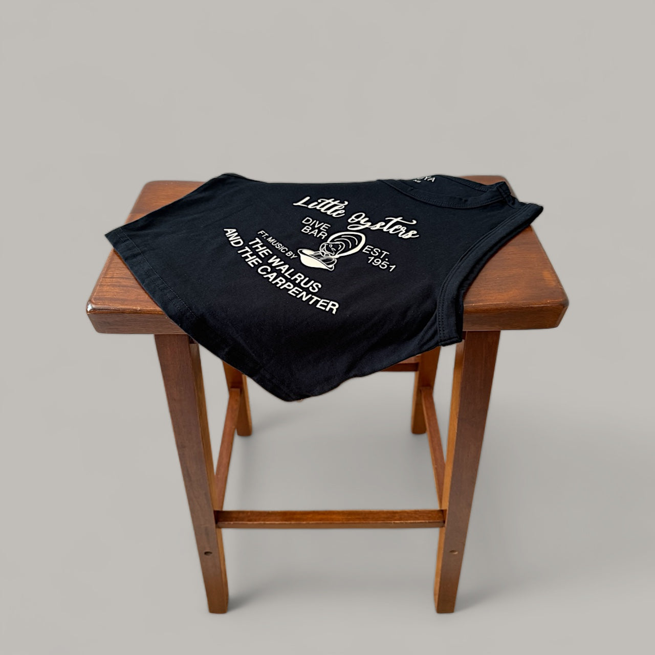 Little Oysters Dive Bar Crop Tank | Alice in Wonderland | Disney Shirt